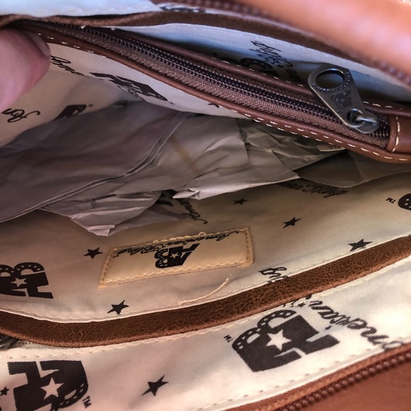 American Bling Concealed Carry Crossbody+ Wallet! - Picture 6 of 6